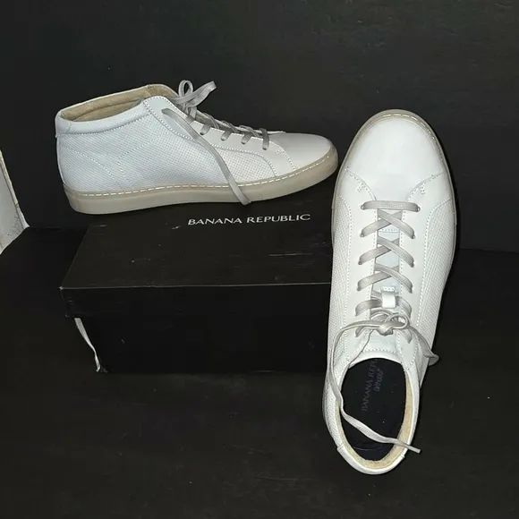 NEW BANANA REPUBLIC RICHERD MID TOP LEATHER LIGHT GREY SZ 11.5 SHOES IN BOX