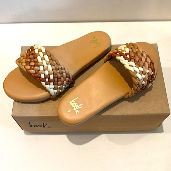New BEEK Leather Baza Woven Sandals in Beach