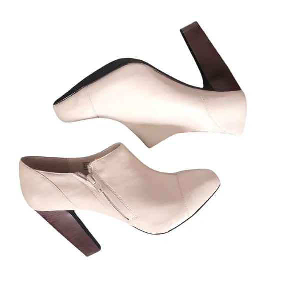 New Colin Stuart Heel Shoes Women's 8B White Genuine Leather Pointed Toe Ankle
