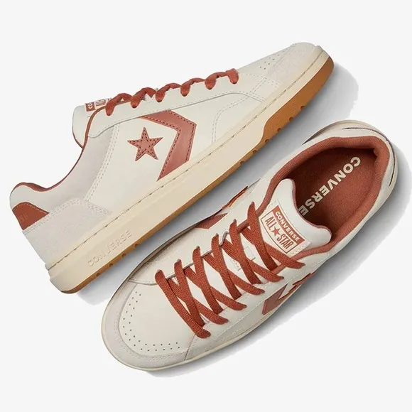 NEW Converse Mens Pro Blaze Classic Leather &amp; SuedeBeige Sneakers Size 11.5