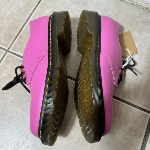 NEW Dr Martens 1461 Men's 9 Derby Shoes Pink Leather AirWair LA004 Oxford