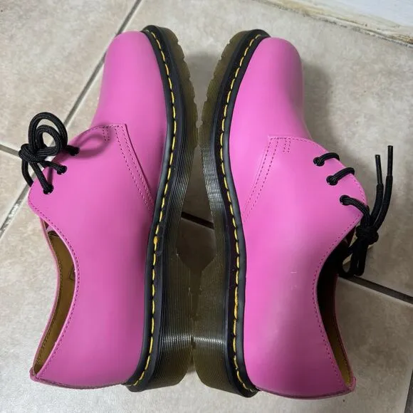 NEW Dr Martens 1461 Men's 9 Derby Shoes Pink Leather AirWair LA004 Oxford