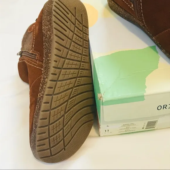 NEW Earth Origins Ankle Boots