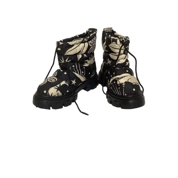 New. Farm Rio black puffer bootie. Size 7. Retails $295