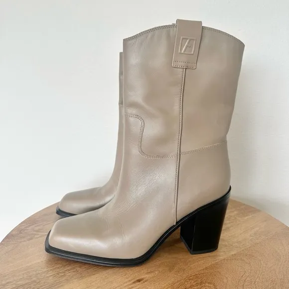 NEW Franco Sarto Valor Boots Size 9.5