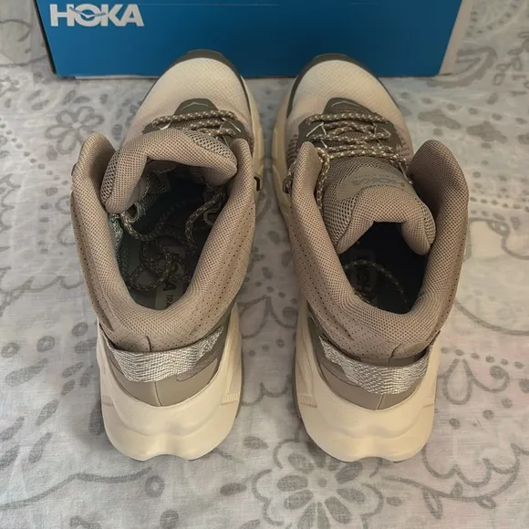 NEW Hoka One One Trail Code GTX Gore-Tex Hiking Boot Shoes Dune DEGG Sz 9.5
