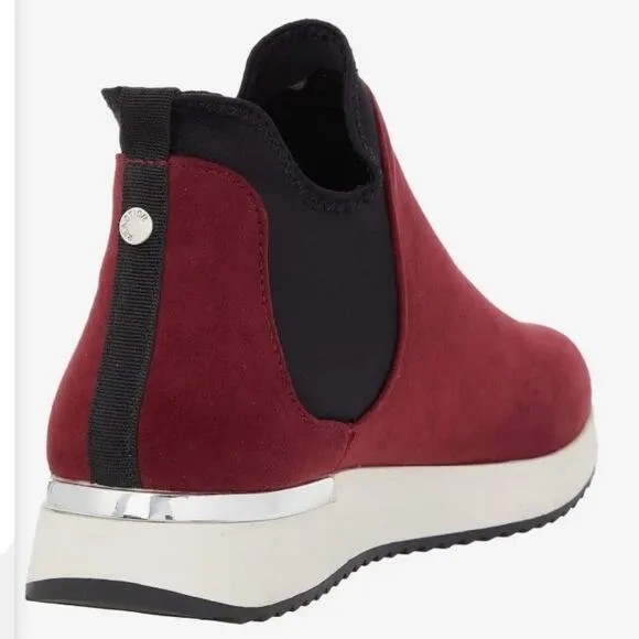 New Kenneth Cole Reaction Cameron Chelsea Jogger women's sneaker hiking boots