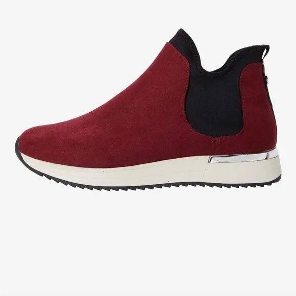 New Kenneth Cole Reaction Cameron Chelsea Jogger women's sneaker hiking boots