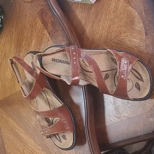 New! Romika Ibiza womens 40 size 9.5 brandy leather summer casual sandals