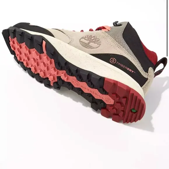 NEW Timberland Hiking Boots