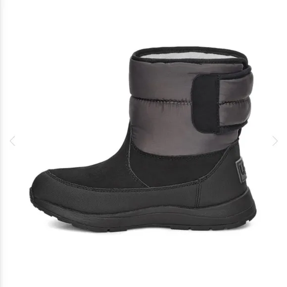 NEW UGG KIDS TOTY WEATHER BLACK/CHARCOAL BOOTS