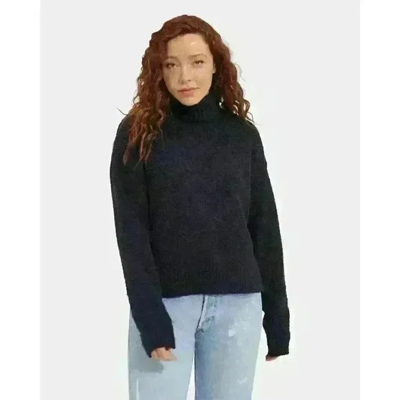 NEW! UGG Women's M Ylonda Turtleneck Sweater