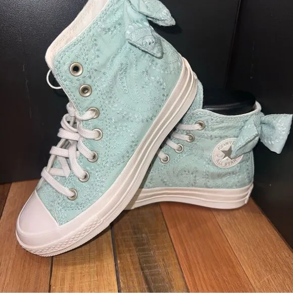 NEW Women's Converse Chuck 70 Bow Mint Green Embroidered Floral Paisley Sneakers