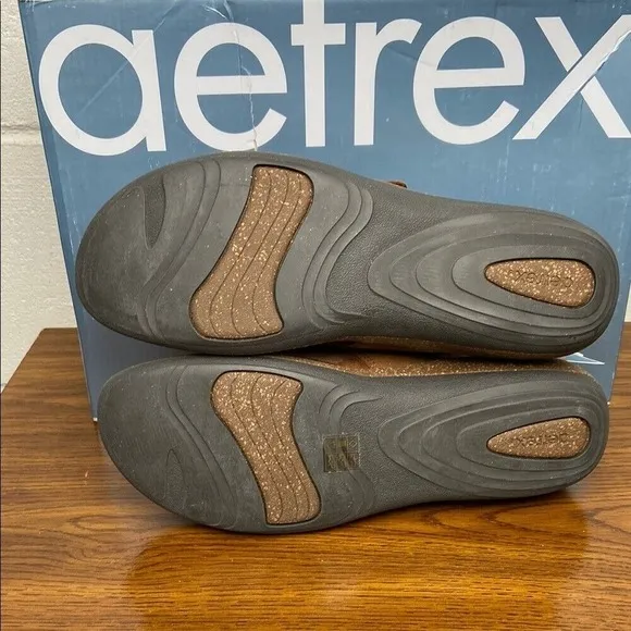 NIB Aetrex Women's Leni Leather Tobacco Brown Slingback Clog Shoes DM332 EU40