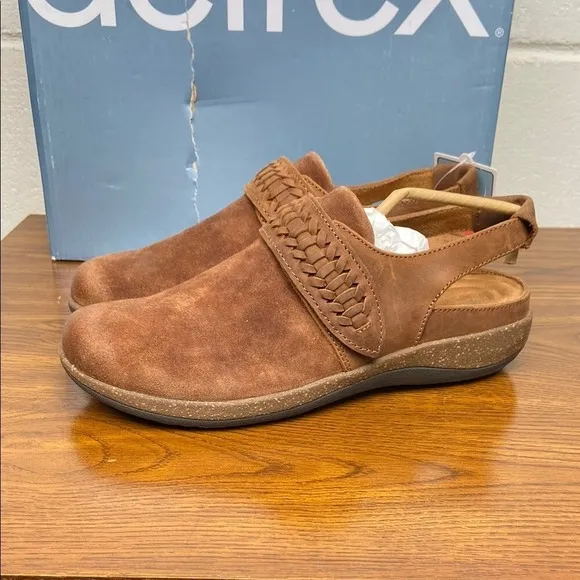 NIB Aetrex Women's Leni Leather Tobacco Brown Slingback Clog Shoes DM332 EU40