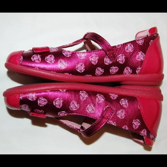 NIB Agatha Ruiz de la Prada Mary Janes, sz 31 (13.5 US)