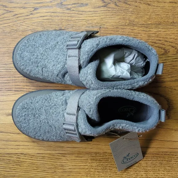 NIB Chaco Ramble Fluff Bootie Light Grey Color Kids Size 5