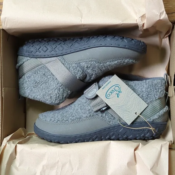 NIB Chaco Ramble Fluff Bootie Light Grey Color Kids Size 5