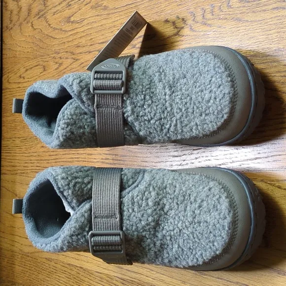 NIB Chaco Ramble Fluff Bootie Light Grey Color Kids Size 5