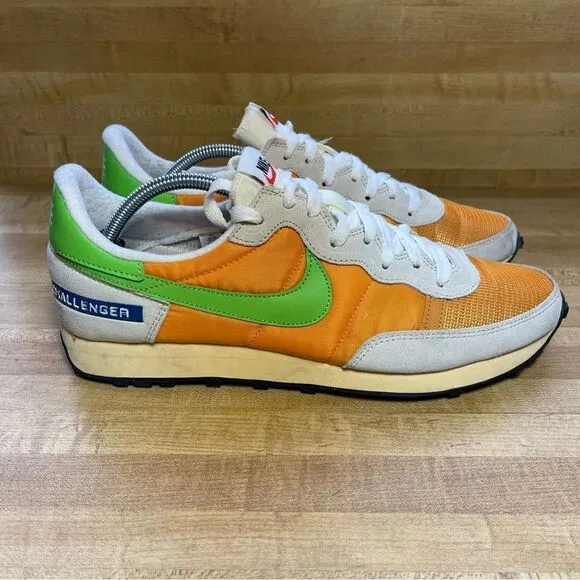 Nike Air Challenger OG Size 11.5 Shoes DC5214 886 Kumquat Light Bone Green