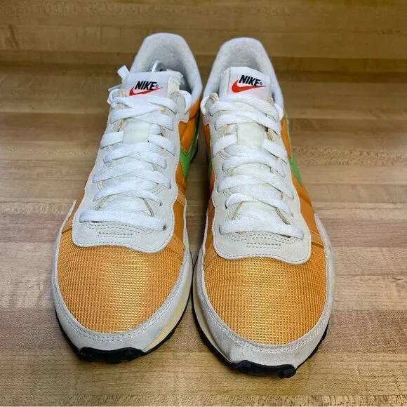 Nike Air Challenger OG Size 11.5 Shoes DC5214 886 Kumquat Light Bone Green