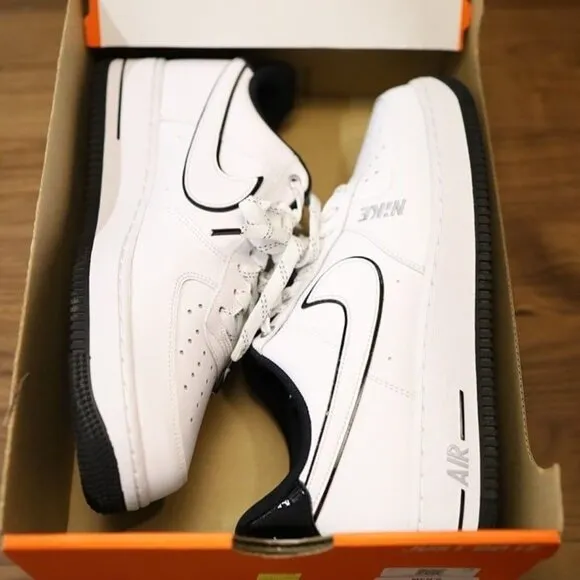 Nike Air Force 1 '07 LV8 'White Wolf Grey' DC8873-101 Men's 9 SAMPLE VERSION