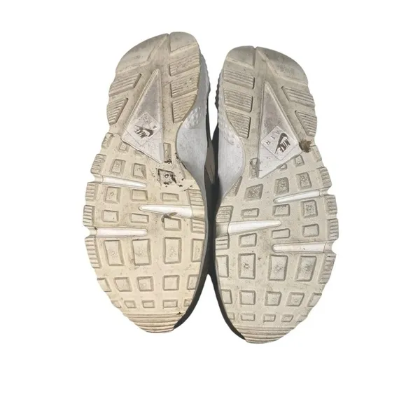 Nike Air Huarache Run Premium Running Shoes Khaki Size 8