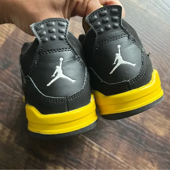 Nike air jordan 4 retro IV BQ7669-017 black yellow thunder sneakers shoes 13C
