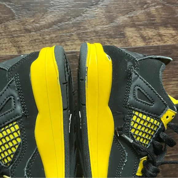 Nike air jordan 4 retro IV BQ7669-017 black yellow thunder sneakers shoes 13C