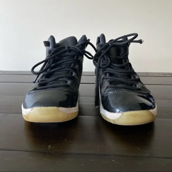 Nike Air Jordan 72-10 PS Sneakers Size 2Y