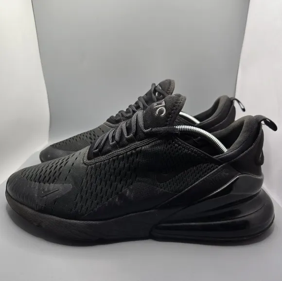 Nike Air Max 270 Low Triple Black AH8050-005 Men's Size 13 Athletic Sneaker Shoe
