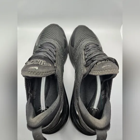 Nike Air Max 270 Low Triple Black AH8050-005 Men's Size 13 Athletic Sneaker Shoe