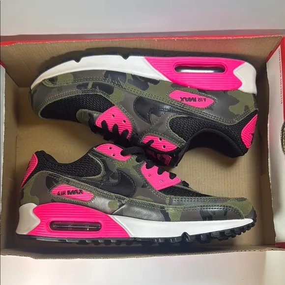 Nike Air Max 90 Camo Pack Sequoia Black Hyper Pink Men’s Size 8.5 Sneakers