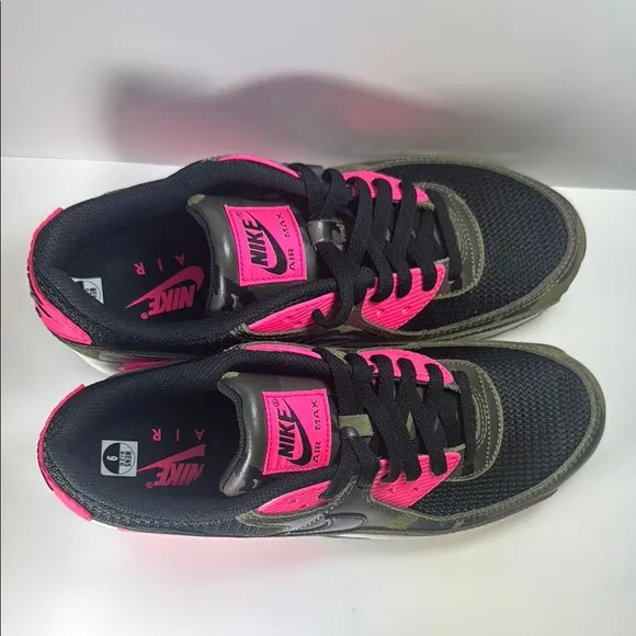Nike Air Max 90 Camo Pack Sequoia Black Hyper Pink Men’s Size 8.5 Sneakers