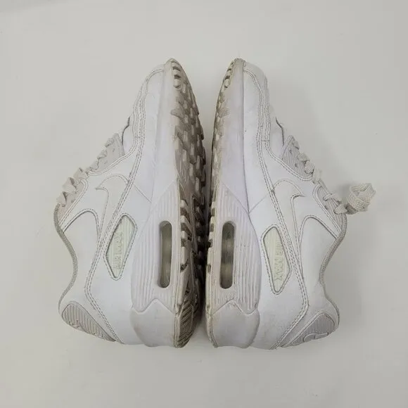 Nike air max 90 white leather 4.5 youth or 6 womens 833412-100