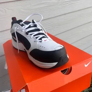 Nike Air Monarch IV White/Black/Varsity Red Soccer Shoes Sneakers Men's Size 14