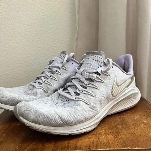 Nike Air Zoom Vomero 14 Running Walking Shoes Comfort Snow White Womens Size 7.5