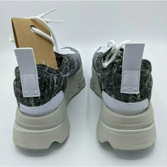 Nike Air Zoom Type SE Womens Size 8.5 Shoes