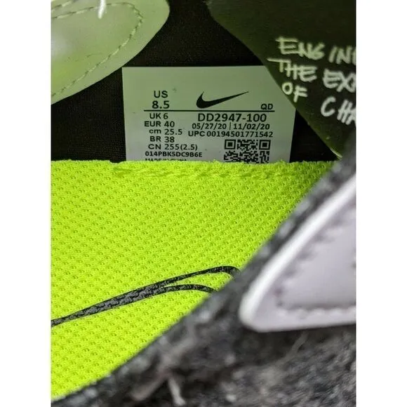 Nike Air Zoom Type SE Womens Size 8.5 Shoes