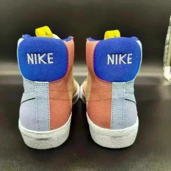 Nike Blazer Mid 77 Sneaker Shoe Suede Women's 7 Big Kids 5.5 DQ6084-402 NEW READ