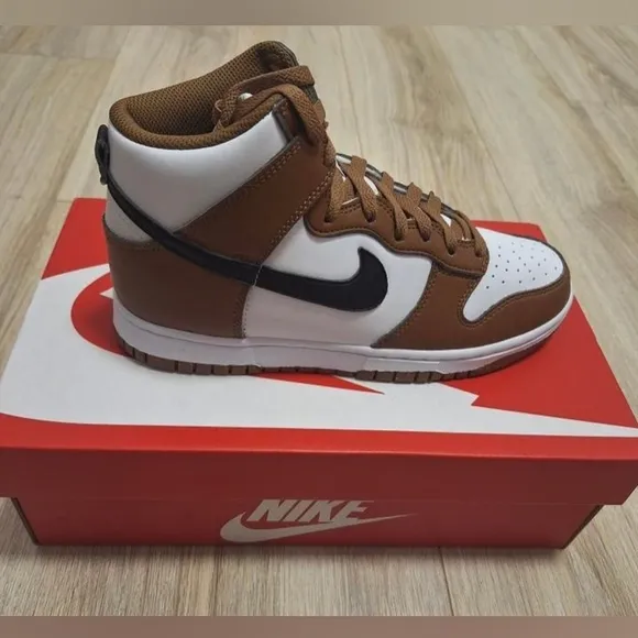 Nike Dunk High Next Nature Light British Tan Women Shoes FV5960-200 Wmns 7 8
