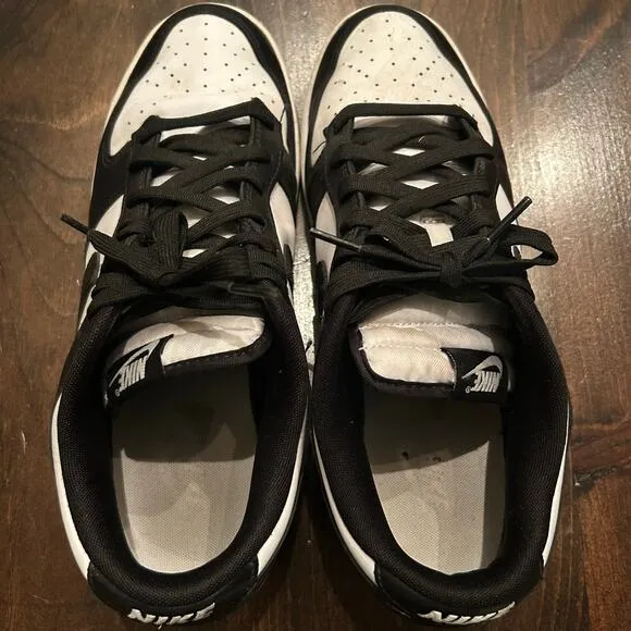 Nike Dunk Low Top Sneakers Shoes Black White Men's Size 11.5 Casual Lace Up