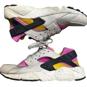 Nike Huarache Run Big Kids' Shoes Light Bone-Lethal Pink-University | youth 4.5