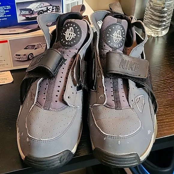 Nike Hurache Trainers Size 10