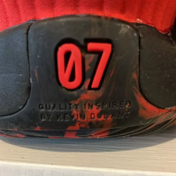 Nike KD 15 Bred Sneakers