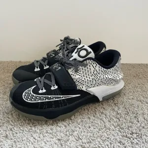 Nike KD 7 BHM Kids Shoes size 5