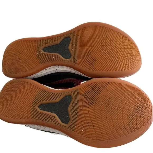 Nike Kobe Sneakers mens 10.5 Basketball shoes Black Sail gum light brown Mid