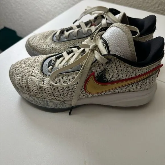 Nike Lebron James XX 20 The Debut White Graffiti DJ5423-100 Size 7Y