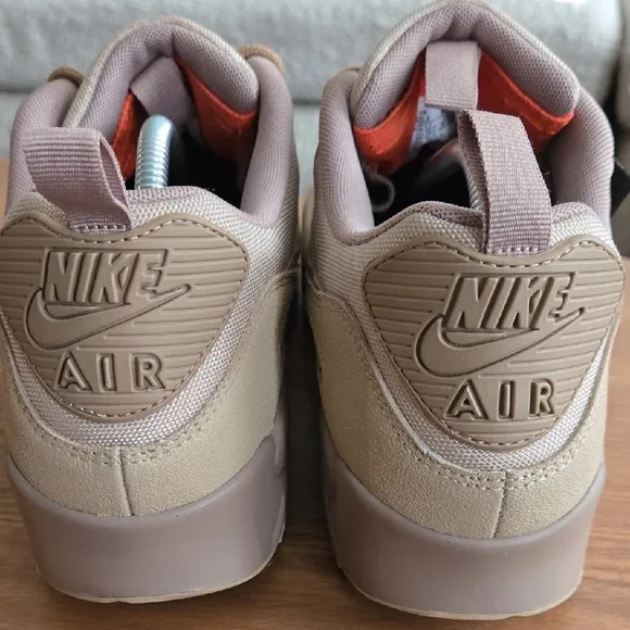 Nike Men's Tan and Orange Desert Camo Size 10.5 Men's Sneakers