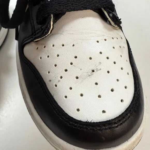 Nike Panda Dunk Shoes Boy Size 5Y GS White Black Leather Low Lace-up CW1590-100